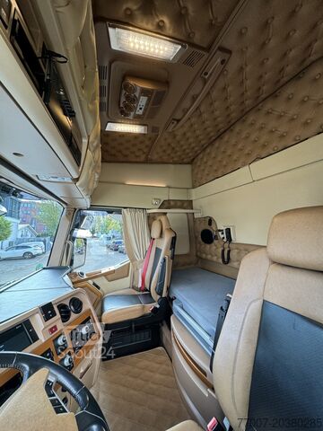 Standaard SZM-show Renault T520 HIGHCAB TTC-Umbau 2-Tanks Retarder
