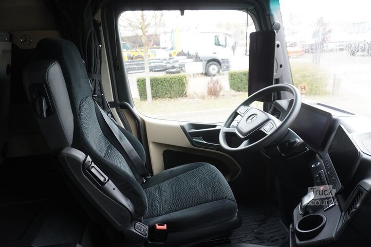 BDF ADR Mercedes-Benz Actros 2545 6x2 MP5 / ADR