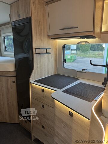 полуинтегрированный автодом Euramobil Profila RS 695EB,3,5to.,TV,Markise,Lith