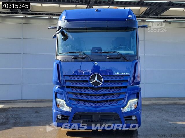 Standaard trekker Mercedes Actros 1846 Actros 4X2 ADR AT! BigSpace Retarde...