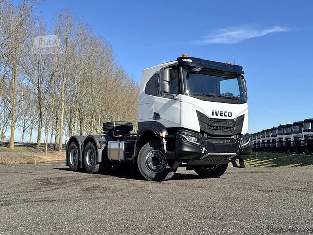 معيار SZM Iveco T-Way AT720T47TH Tractor Head (20 units)