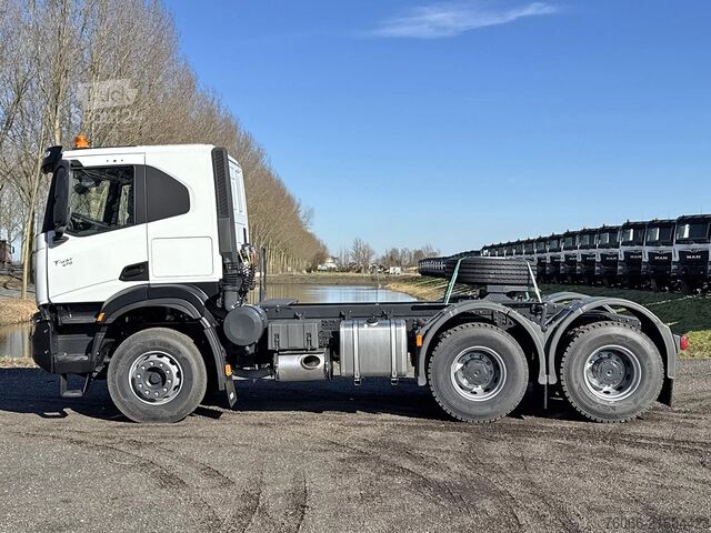 معيار SZM Iveco T-Way AT720T47TH Tractor Head (20 units)