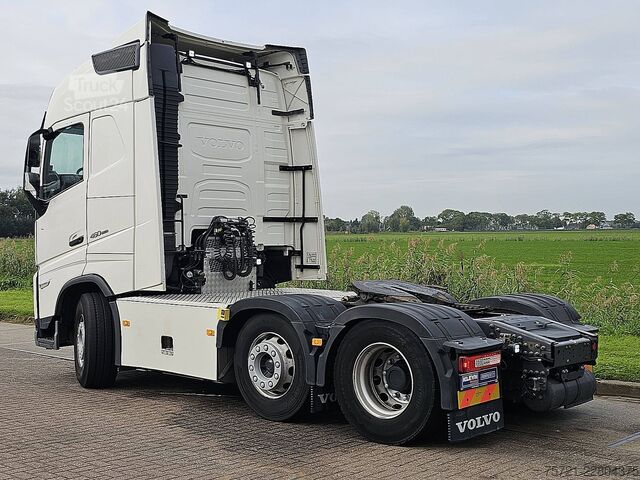 Standard-SZM VOLVO FH 460 6X2 GLOBE