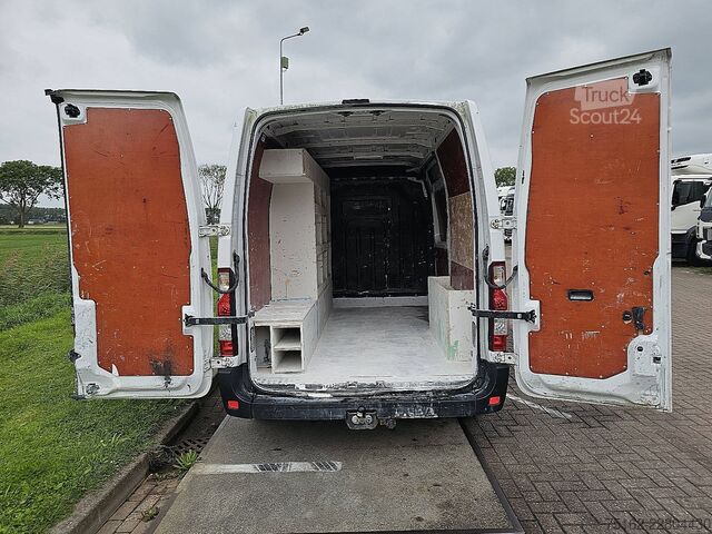 Stationvogn med højt tag RENAULT MASTER 2.3