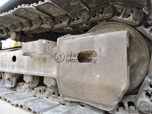 Chain excavator DOOSAN DX225