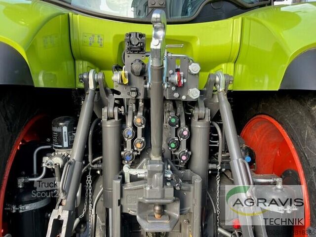 Trator Claas ARION 550 HEXASHIFT STAGE V CIS+