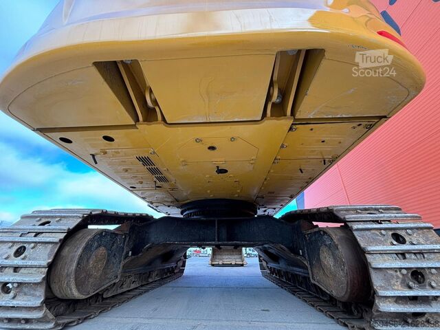 Crawler excavator Caterpillar 340 3D / ROTOTILT / AC / CENTRAL LUBRICATION