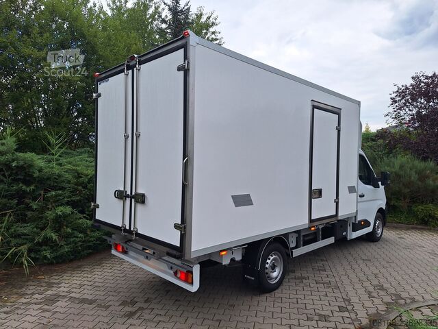 Ledusskapja furgons Renault Master Isoterme