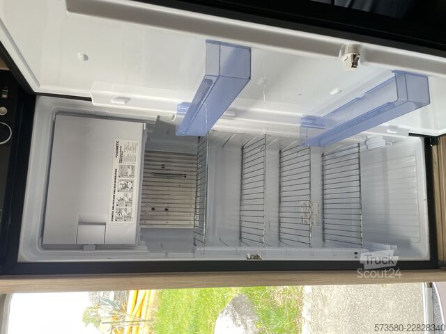 Kemperis Fiat Ducato Weinsberg Carasuite 650MF, Baujahr 2020 | Schaltgetriebe | 5 Schlaf