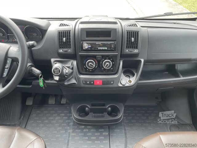 Kemperis Fiat Ducato Weinsberg Carasuite 650MF, Baujahr 2020 | Schaltgetriebe | 5 Schlaf