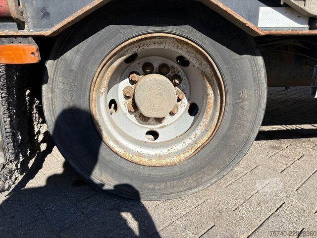 βαν μεταφοράς αυτοκινήτων MUELLER MITTELTAL D3 + HYDROLIC FRONT/BACK LOADER + 3 AXLE + SPEC...