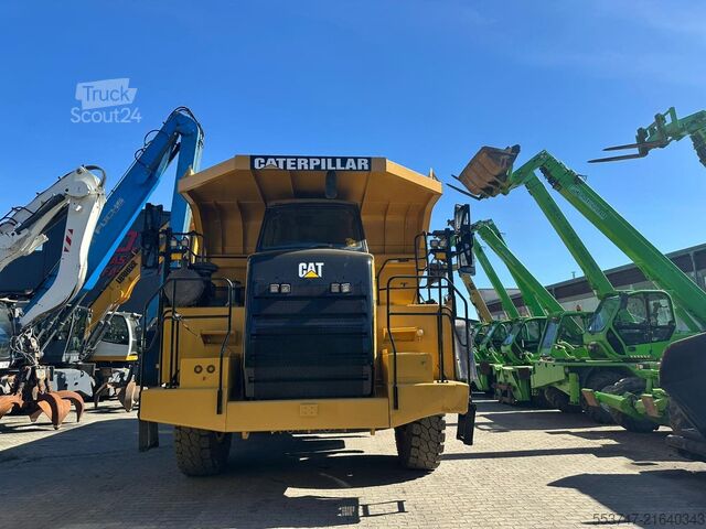 Dumper Caterpillar CAT 770 / Dumper / Muldenkipper
