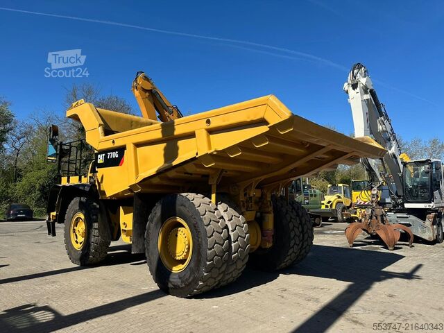 Dumper Caterpillar CAT 770 / Dumper / Muldenkipper