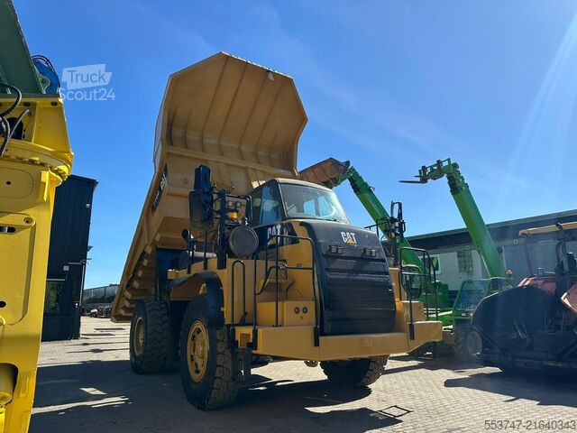 Dumper Caterpillar CAT 770 / Dumper / Muldenkipper
