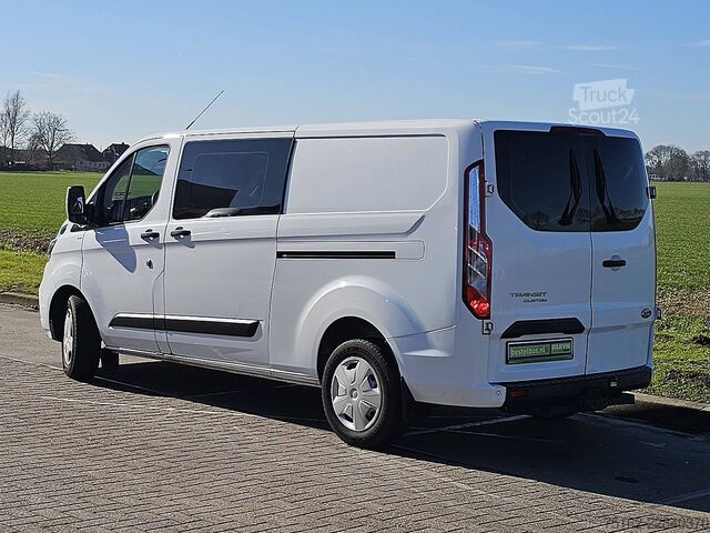 Korkeakattoinen farmari FORD TRANSIT CUSTOM 2.0 L2H1 Dubbele Cabine