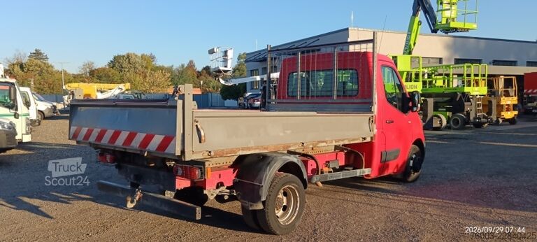 Kravas mikroautobuss ar pašizgāzēju Renault Master - Tipper - XL platform