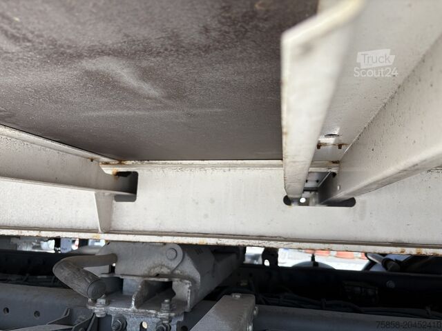 Ładownia wymienna z platformąWechselbrücke z platformąŚwiadoma nadbudowa z platformąWechselbrücke z  Krone Plattform 7,82m Multilockaußenrahmen