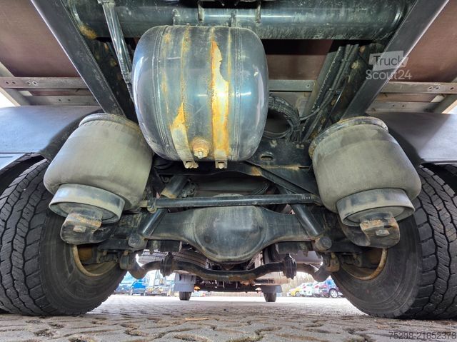 Transporter mit Koffer MAN TGL 8.150 4x2 BL / Ladebordwand