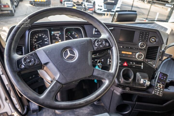 Brezentas MERCEDES ACTROS 2645 L