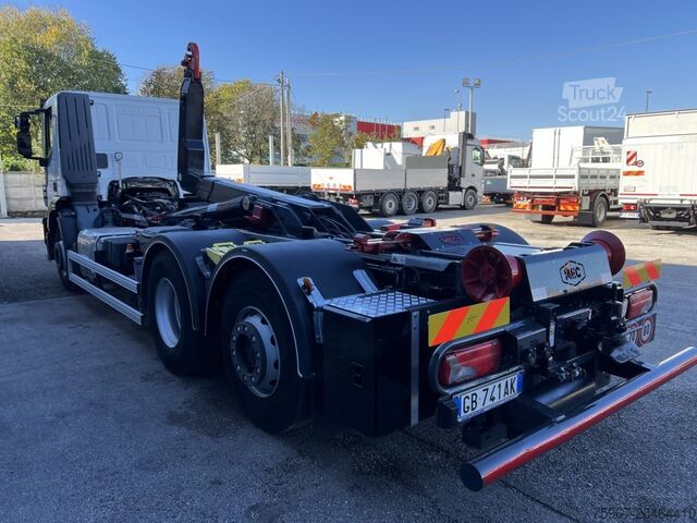 Hakenlift LKW Iveco Stralis 480
