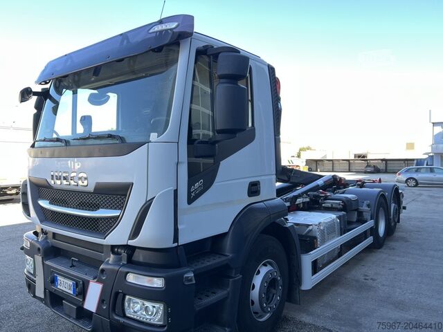 Hakenlift LKW Iveco Stralis 480