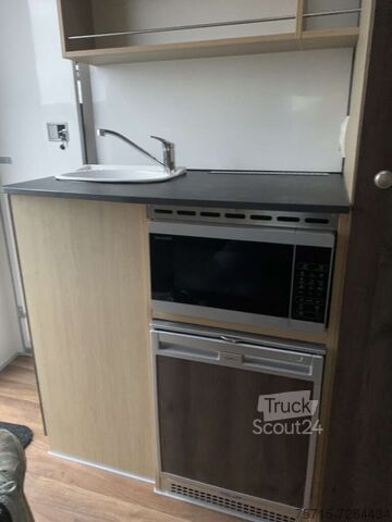 Paardenaanhanger  Steinsberger 2-3 Pferde + Wohnabteil