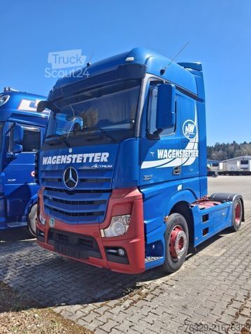 Standarta vilcējs Mercedes-Benz Actros 1845