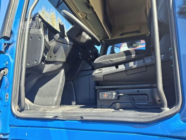 Standarta vilcējs Mercedes-Benz Actros 1845