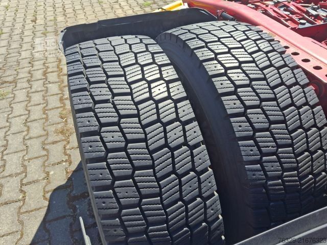 Standarta vilcējs Mercedes-Benz Actros 1845