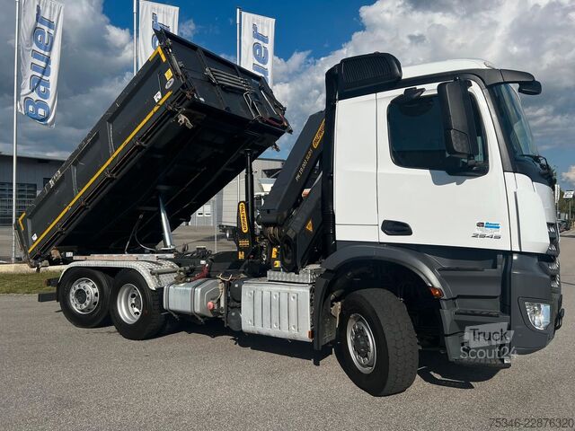 Γερανός τοποθετημένος σε φορτηγό MERCEDES-BENZ Arocs 2545 Kipper/Kran/6x4-4/Lenkachse/128 tkm