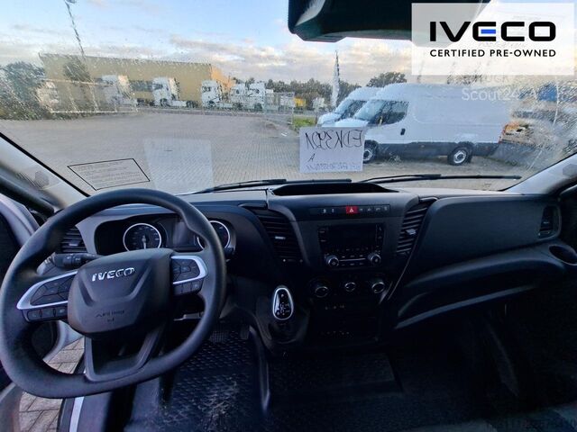 Fourgon tôlé IVECO Daily 70C18A8/P Koffer / LBW / Luftfederung /
