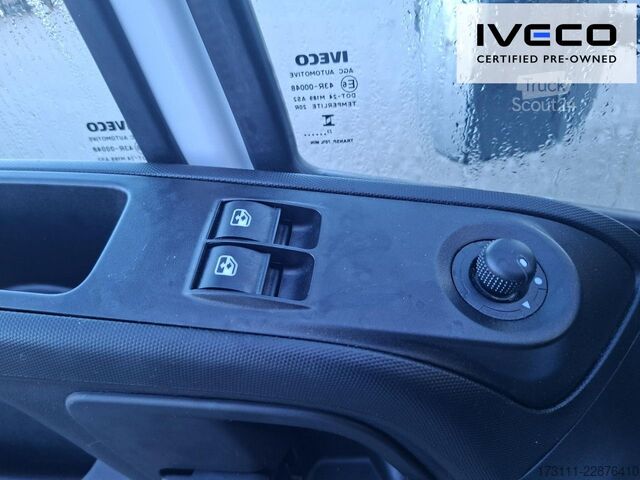 Fourgon tôlé IVECO Daily 70C18A8/P Koffer / LBW / Luftfederung /