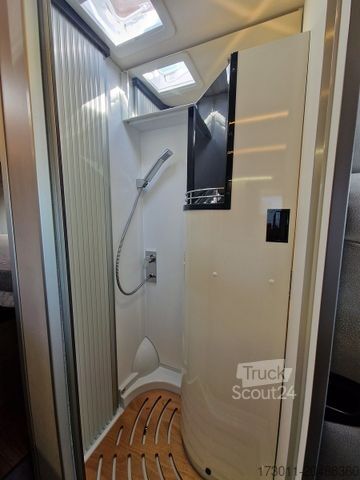 Camper van PÖSSL Summit Shine 600 L 25er Automat Solar+Markise