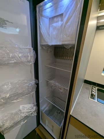 Alcove camper ADRIA Adria Coral XL ALL-IN 660 SL *Alufelgen*