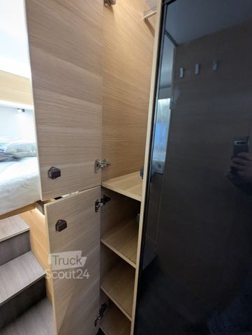 Alcove camper ADRIA Adria Coral XL ALL-IN 660 SL *Alufelgen*