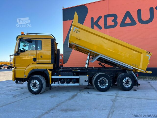 Volquete MAN TGS 28.500 6x4*4 BOX L=4957 mm