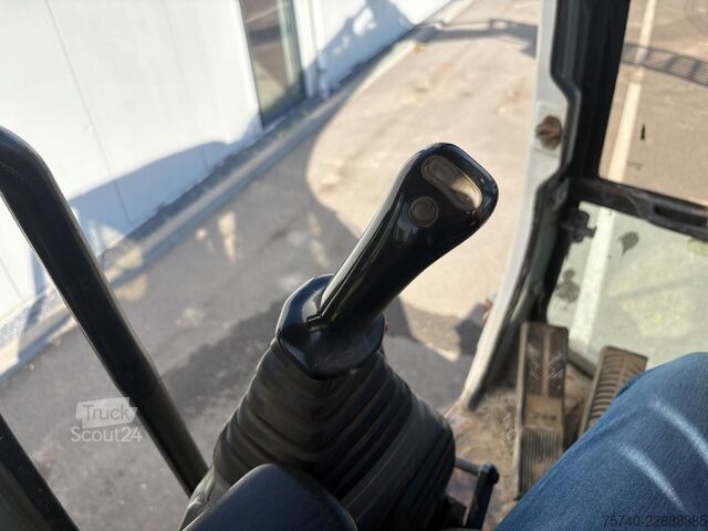 Kotrógép ETEC 813  + 5979 HR + BASKET 3rd function + GRAAFMAC...