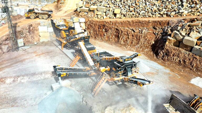 Installation de concassage mobile FABO MCK-110 Mobile Crushing Plant