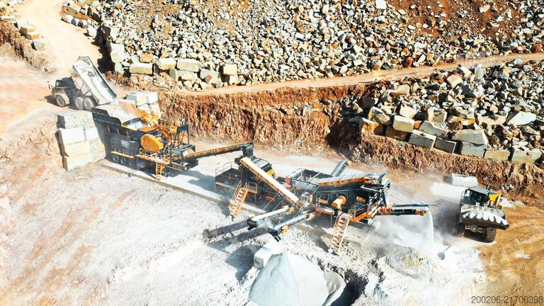 Installation de concassage mobile FABO MCK-110 Mobile Crushing Plant