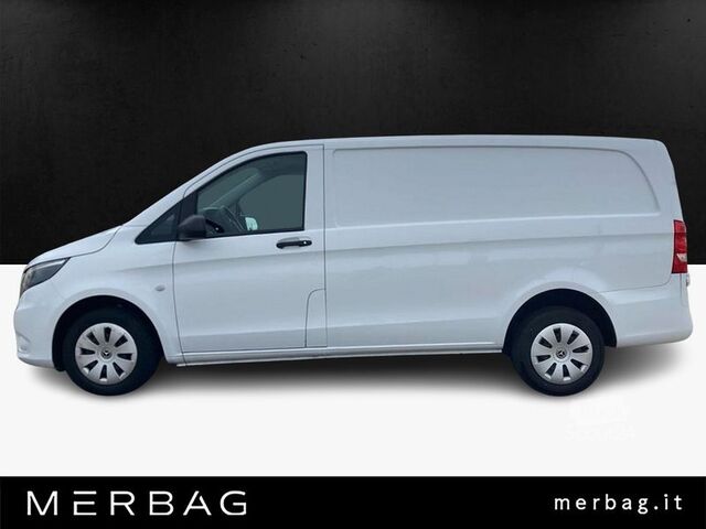 Samochód do zadań specjalnych Mercedes-Benz Vito
