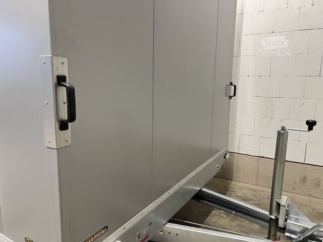 Értékesítési és promóciós utánfutó Rosemeier VE HK E 27.4 SK FT Verkaufs- und Promotionanhänger