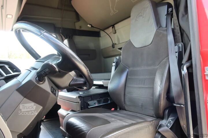 Furgão transportador de automóveis MAN TGX 26.510 Oprijwagen Full air 6x2