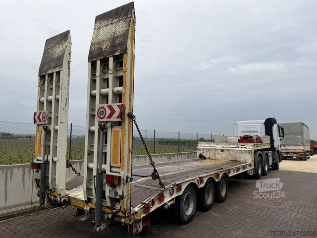 Polpriklopnik z nizkim ležiščem za prevoz gradbenih strojev CTC ZA90SRT47 Tieflader 11.87m+hydr. Rampen