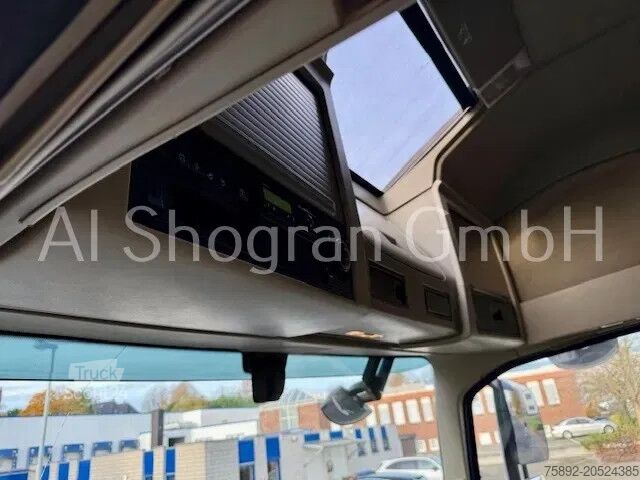 Transportador de madeira Volvo FH 16.750 8x2 / Loglift BF118S / Eu6