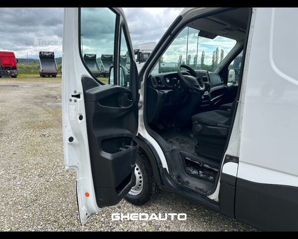 Minibus IVECO DAILY 35S12 V H2