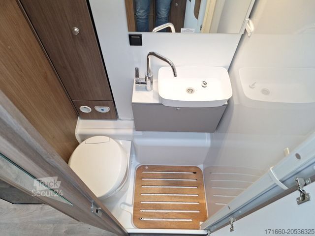 Polointegrovaný obytný vůz CARADO pro+ T 338 Automatik, Combi 6E, Hubbett