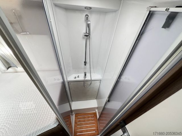 Полуинтегрированный автодом CARADO pro+ T 447 *SAT*TV*Markise*