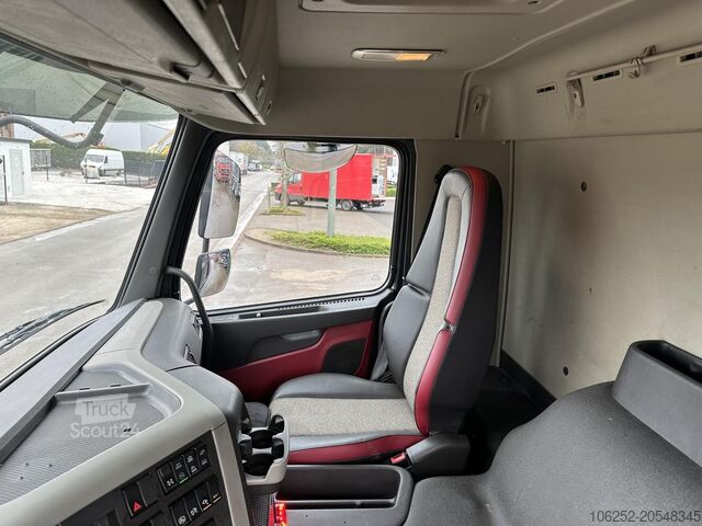 Kranbil Volvo FM 460 8x4 TRIDEM + CRANE HIAB 192 E-5 X HIPRO ...