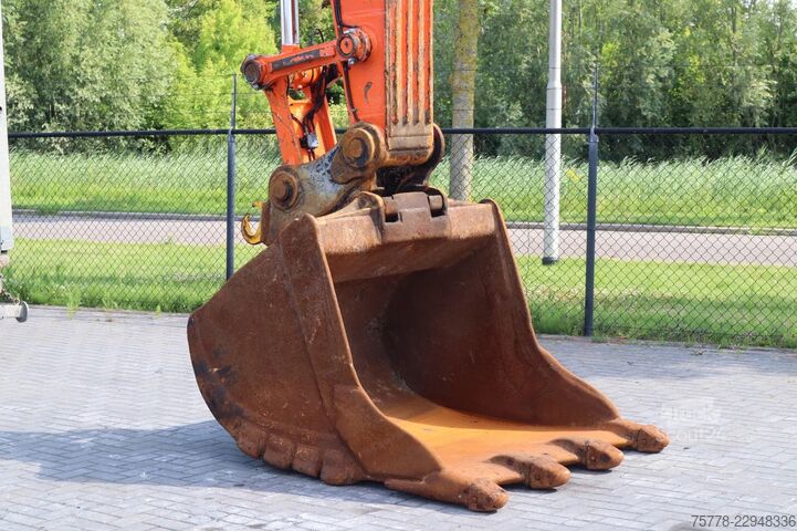 Raupenbagger Hitachi ZX300 ZX300 LC-6 | TOOTH BUCKET | QUICK COUPLER