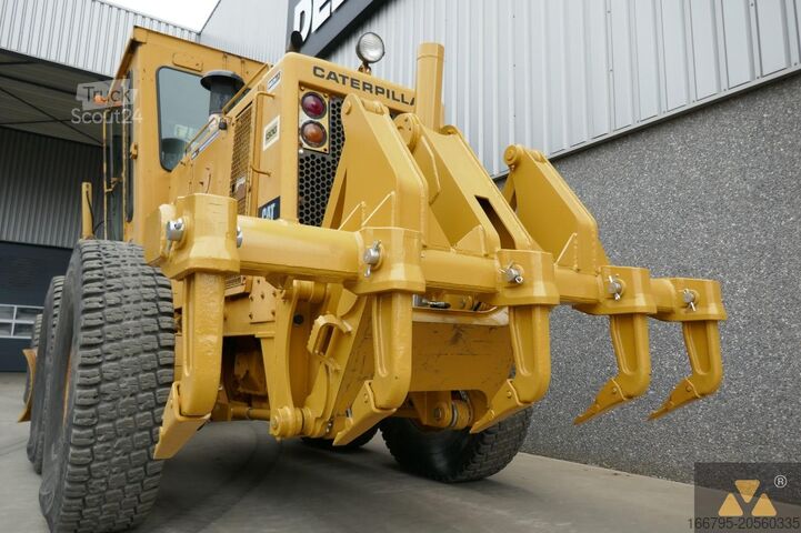 Niveladora Caterpillar 130G